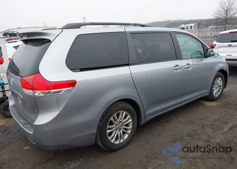 2013 Toyota Sienna Xle V6 8 Passenger из США, поврежденный, VIN 5TDYK3DC9DS296612
